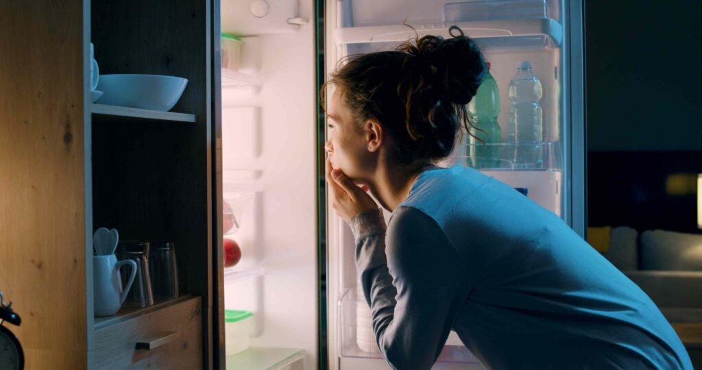 12 Healthy Late-Night Snacks To Satisfy Your Cravings