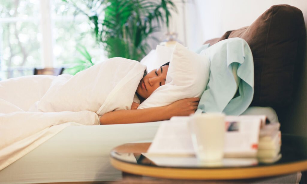 The Best Side To Sleep On For Brain Health, According To A Neuroscientist