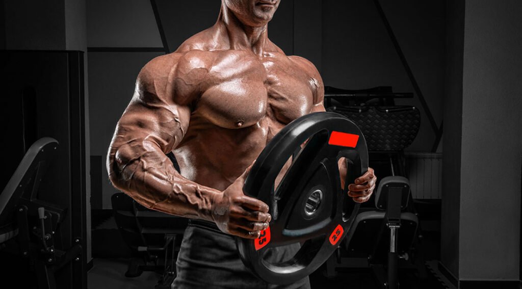 Are You Lifting Wrong? Why Heavy Weights May Not Be the Only Key to Bigger Muscles