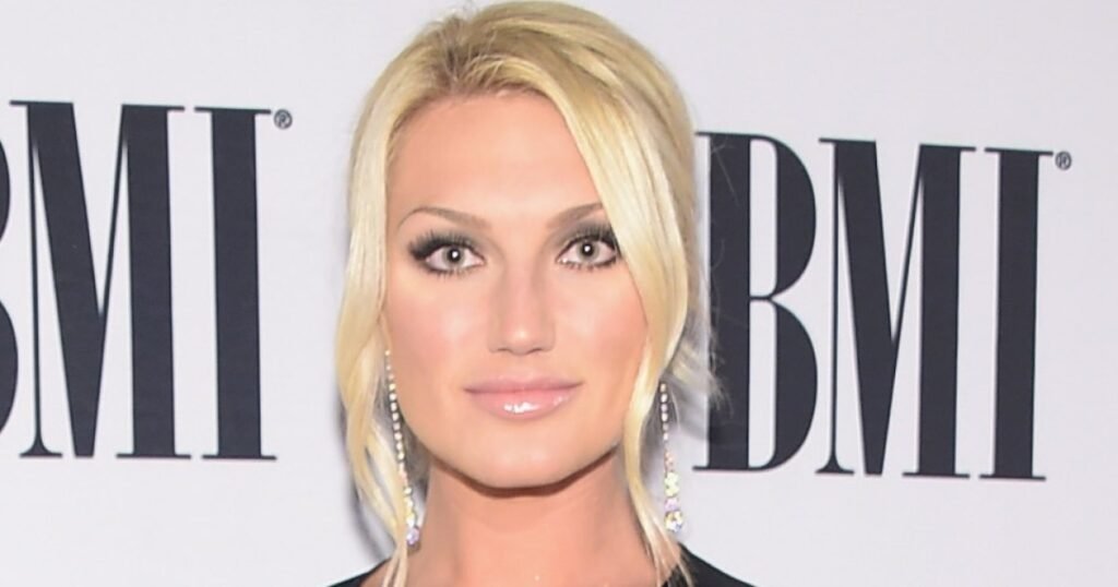 Brooke Hogan Sees Late Dad Hulk Hogan’s Body Weeks After His Death