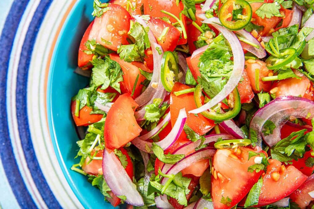 Forget Caprese—This 5-Ingredient Tomato Salad Deserves the Spotlight