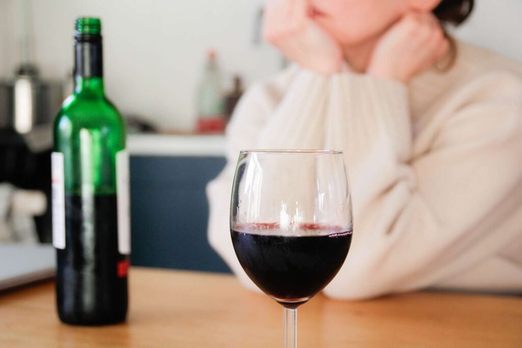 Is It Safe To Drink Alcohol on Ozempic? Here’s What the Research Says