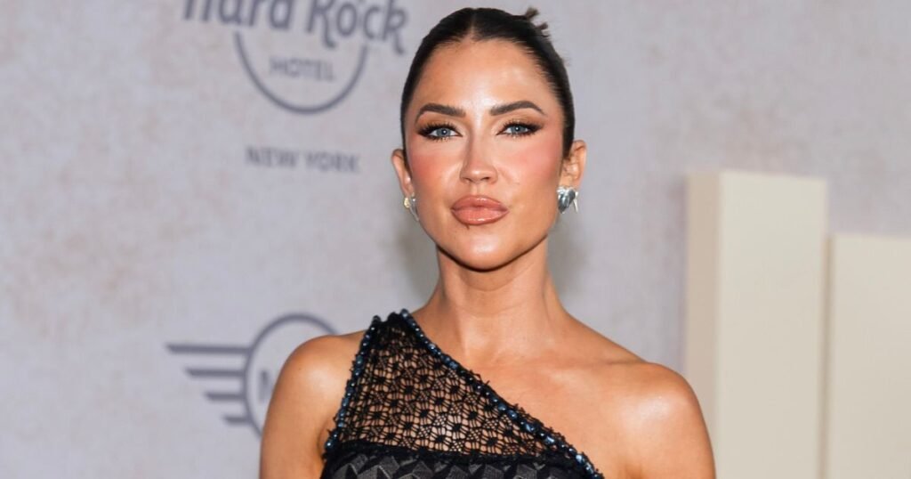 Kaitlyn Bristowe Cries Over Support for Stepdad's 'Incurable' Cancer