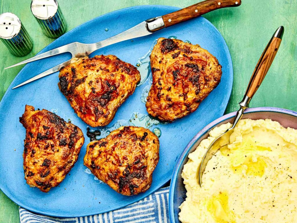 The Easiest, Fastest Way to Crispy, Juicy Chicken Thighs