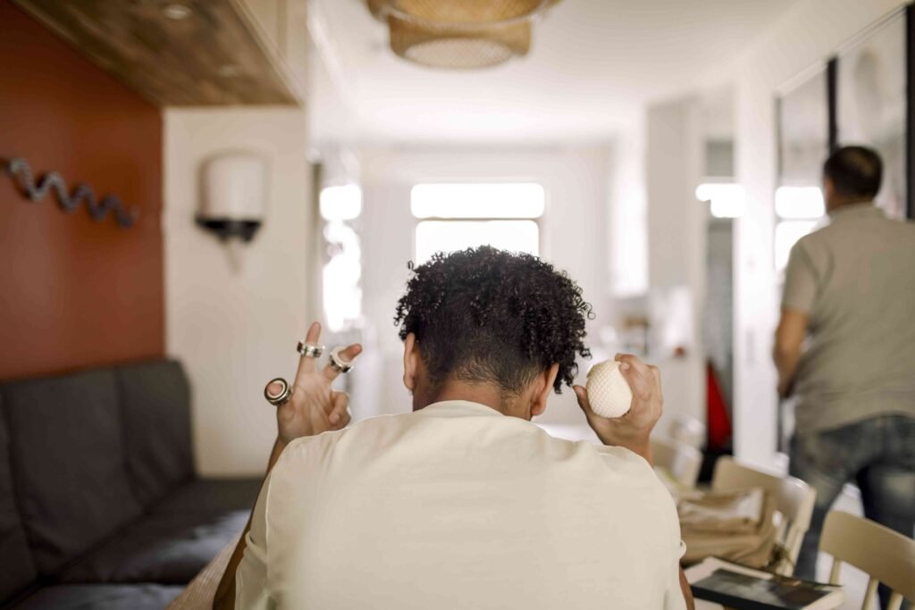 3 Common Signs and Symptoms of Autism in Adults