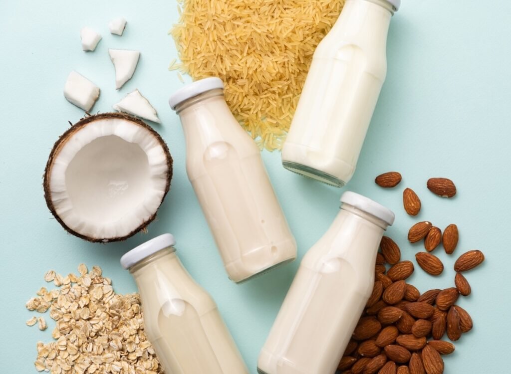 7 Non-Dairy Milks to Avoid on Grocery Store Shelves