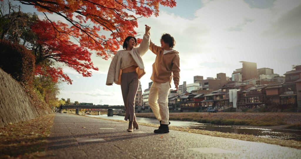 Fall Is for Flirting—10 Cozy Date Ideas to Make the Most of the Season