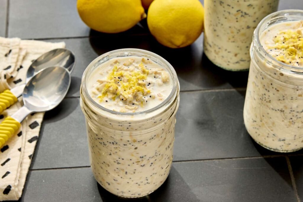 Lemon-Poppyseed Overnight Oats