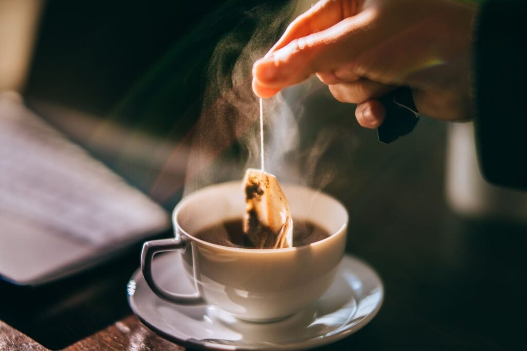 The Best Tea for Visceral Fat Loss, According to Dietitians