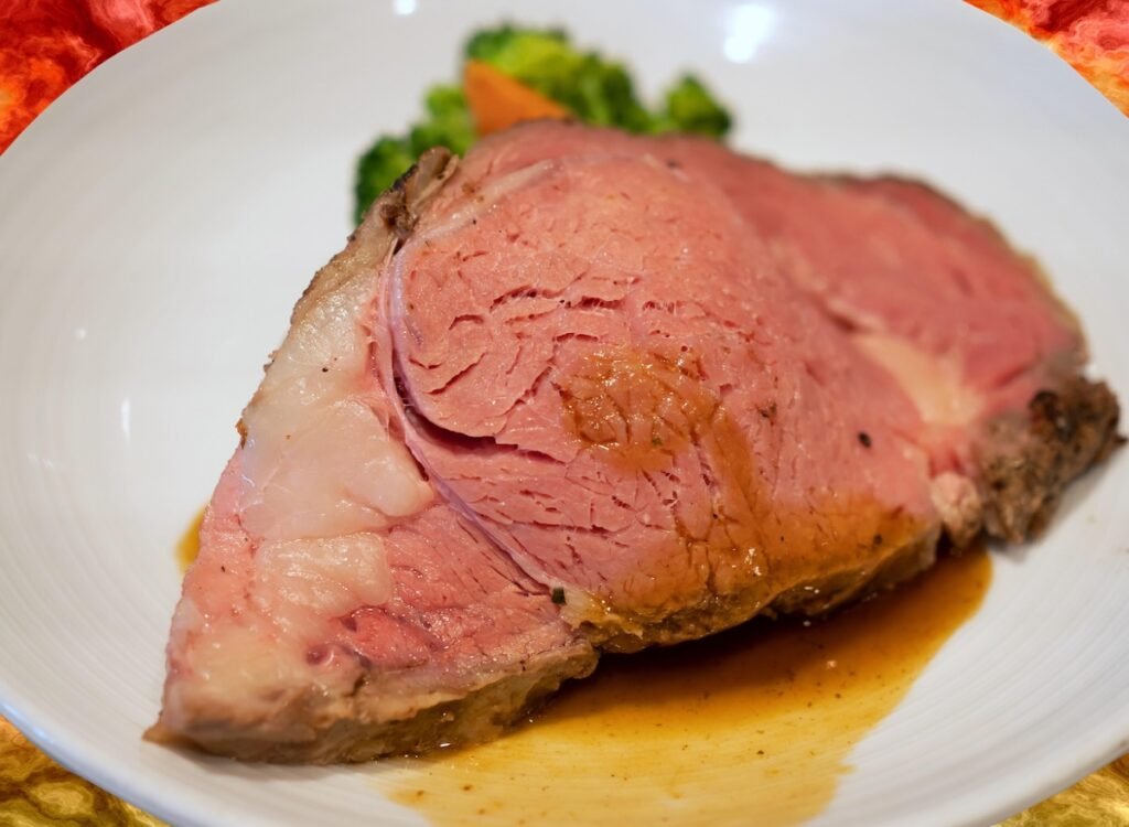 5 Steakhouse Chains Serving the Best Prime Rib for Every Budget