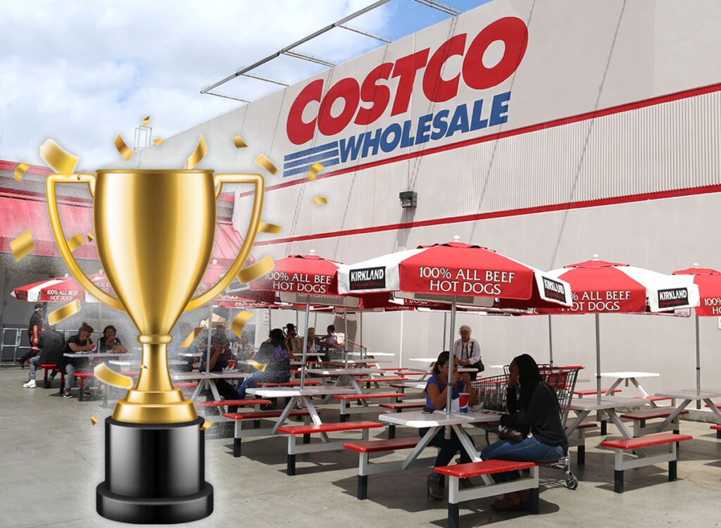 7 Costco Food Court Items Shoppers Call the Best of All Time