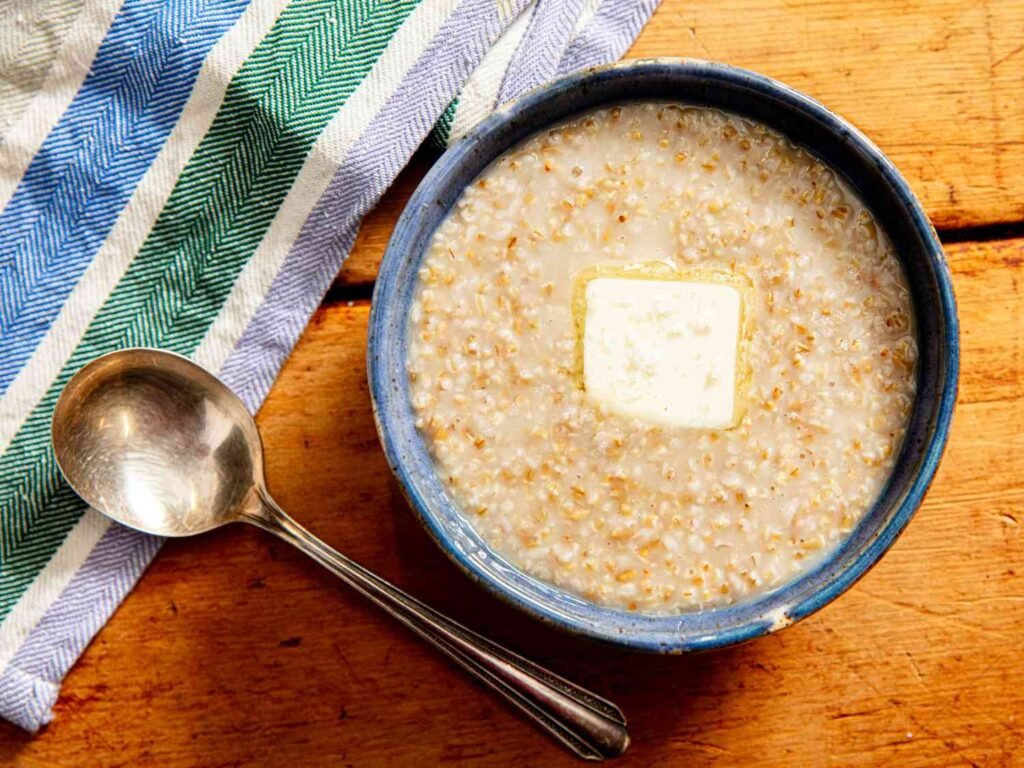 My Foolproof Trick for Perfectly Creamy, Never-Gummy Oatmeal My Foolproof Trick for Perfectly Creamy, Never-Gummy Oatmeal