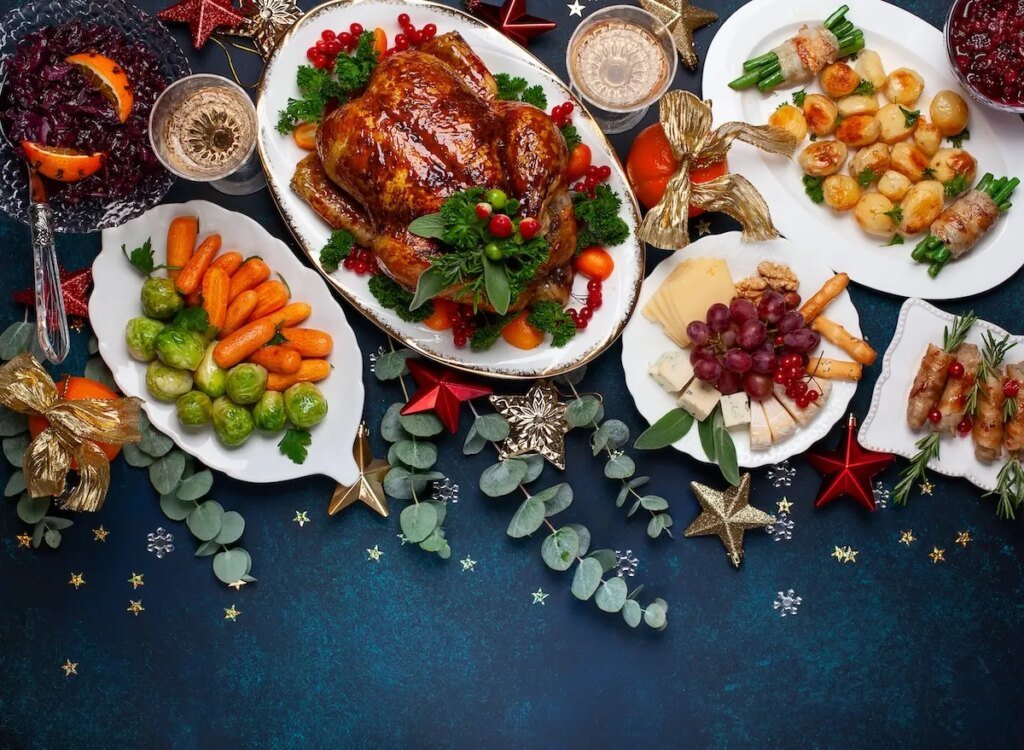 11 Restaurant Chains Serving the Best Christmas Dinners This Holiday Season 11 Restaurant Chains Serving the Best Christmas Dinners This Holiday Season