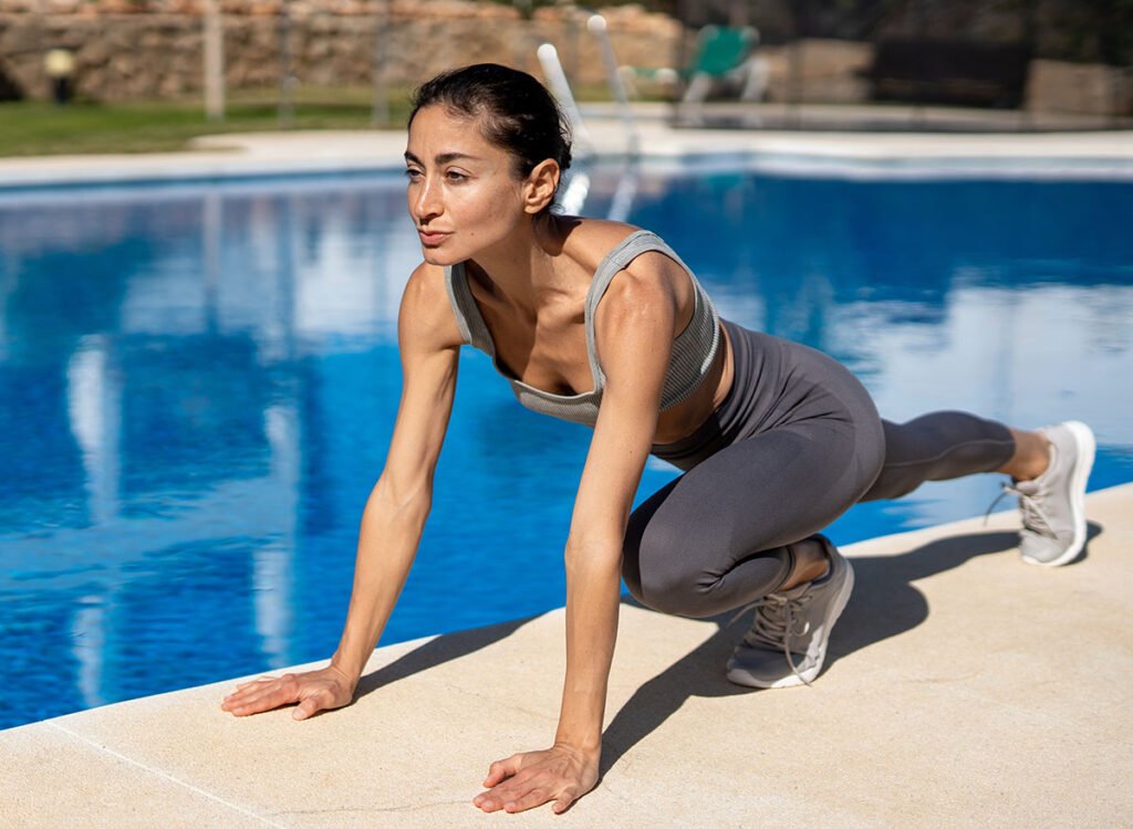 5 No-Equipment Moves That Strengthen Your Core (No Planks) 5 No-Equipment Moves That Strengthen Your Core (No Planks)