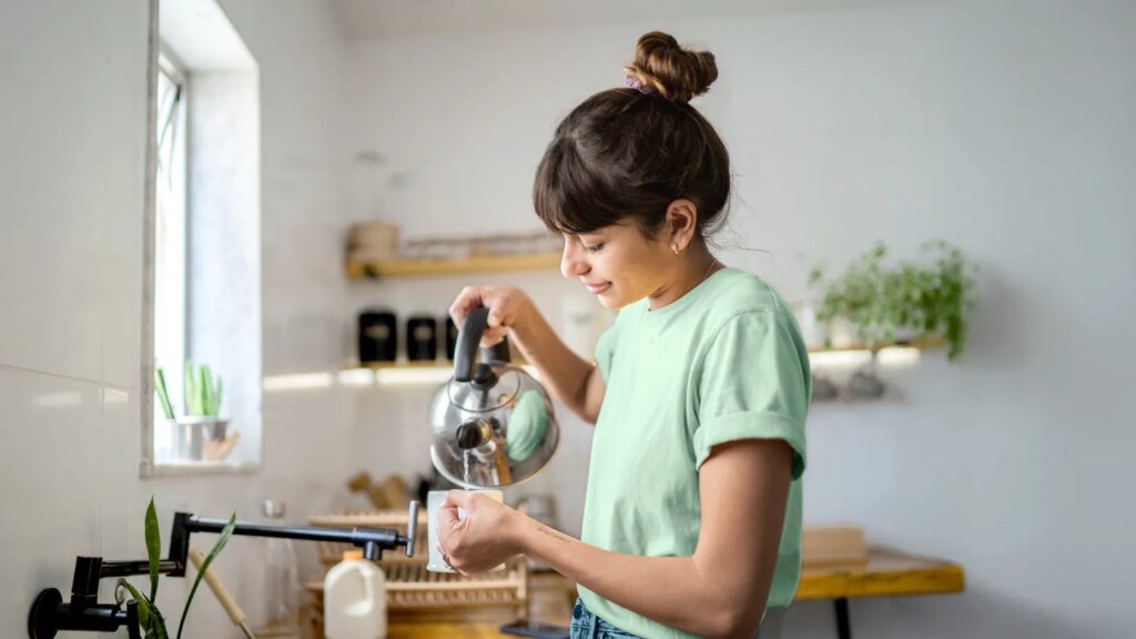 7 Tips to Give Your Evening Routine a Refresh