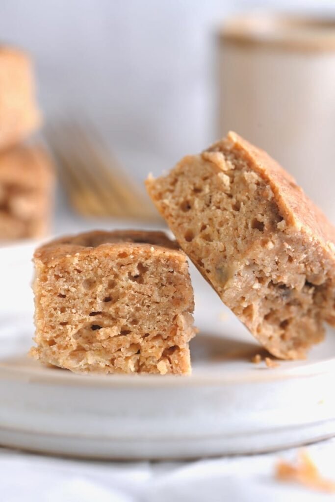 Easy Apple Pie Protein Bars {No Protein Powder} Apple Pie Protein Bars