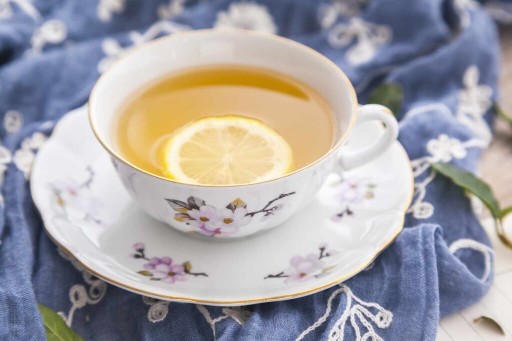 What Happens to Your Immunity and Digestion When You Drink Green Tea With Lemon