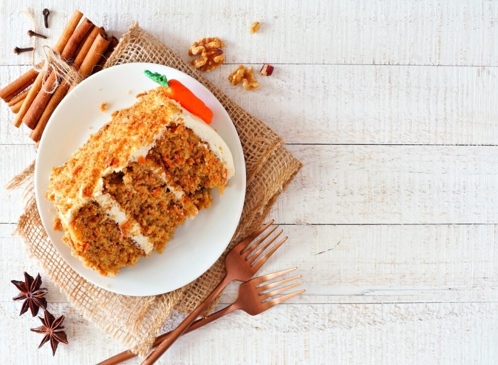 3 Restaurant Chains With the Best Carrot Cake, According to Chefs