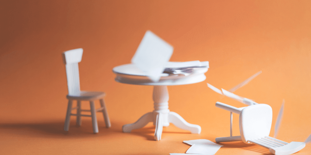 4 Signs to Consider Family Therapy, According to Experts 4 Signs to Consider Family Therapy, According to Experts