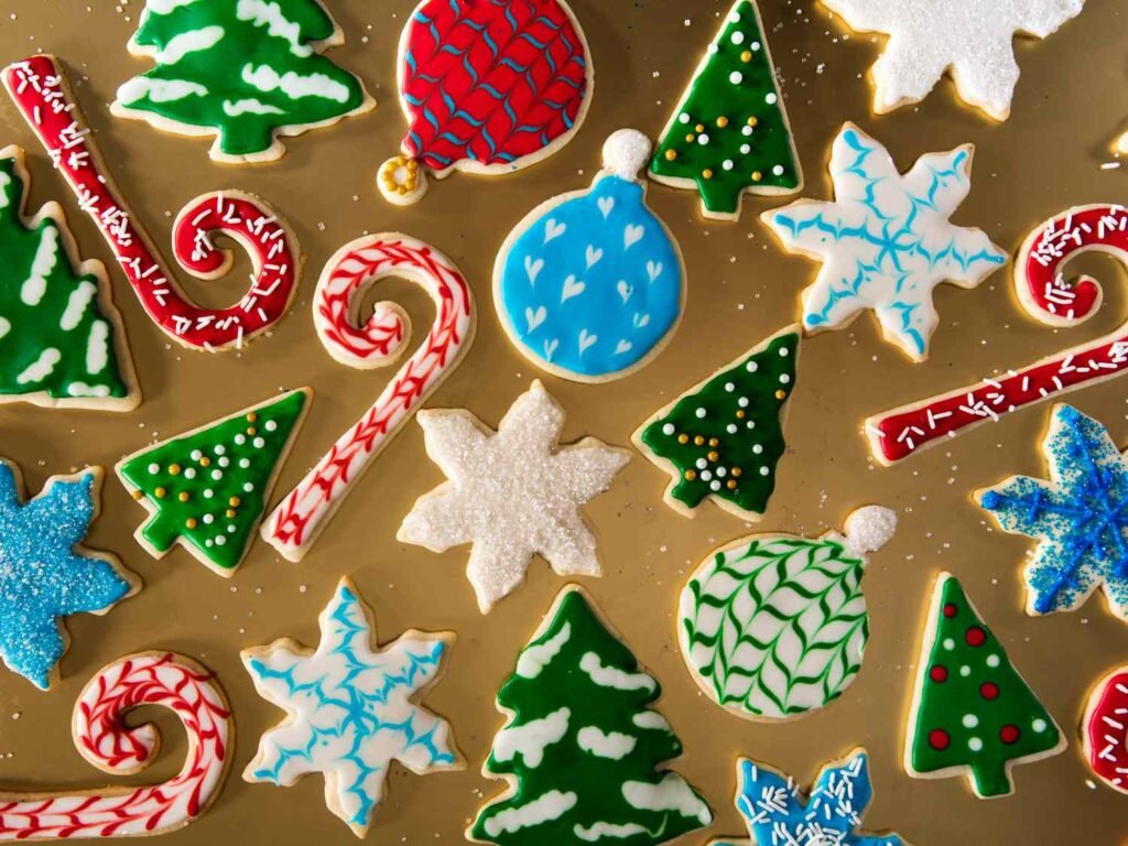 6 Easy Decorating Moves a Pastry Chef Swears by for Bakery-Perfect Christmas Cookies