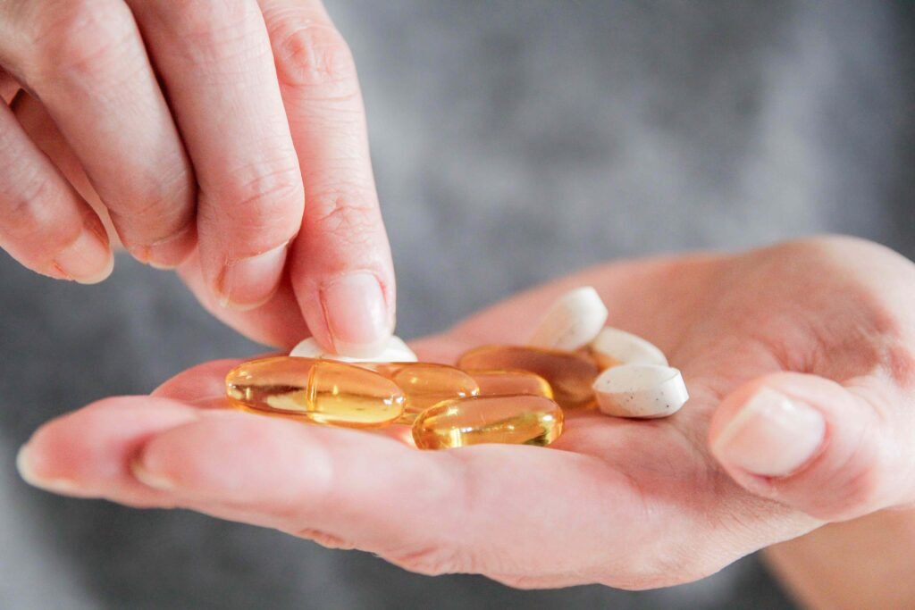 6 Supplement Pairs That Work Better When Taken Together