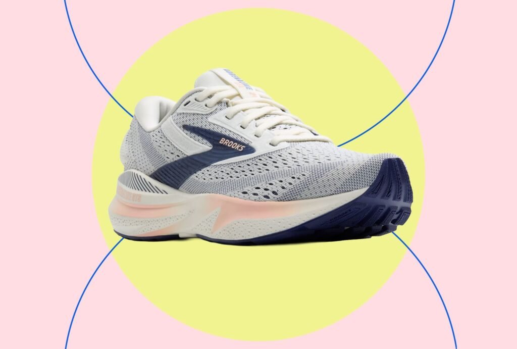 9 Best After-Christmas Sales on Walking and Running Shoes