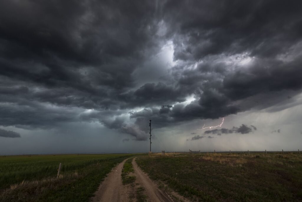 Astraphobia (Fear of Thunderstorms): Symptoms, Causes, Treatment Astraphobia (Fear of Thunderstorms): Symptoms, Causes, Treatment