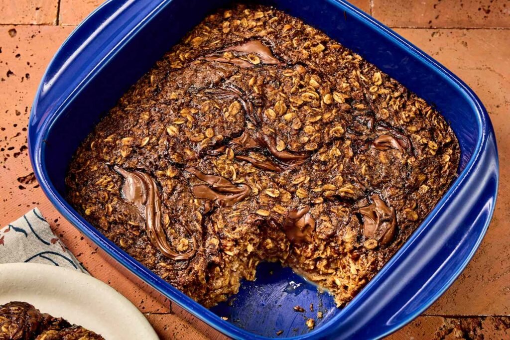 Nutella-Inspired Baked Oats