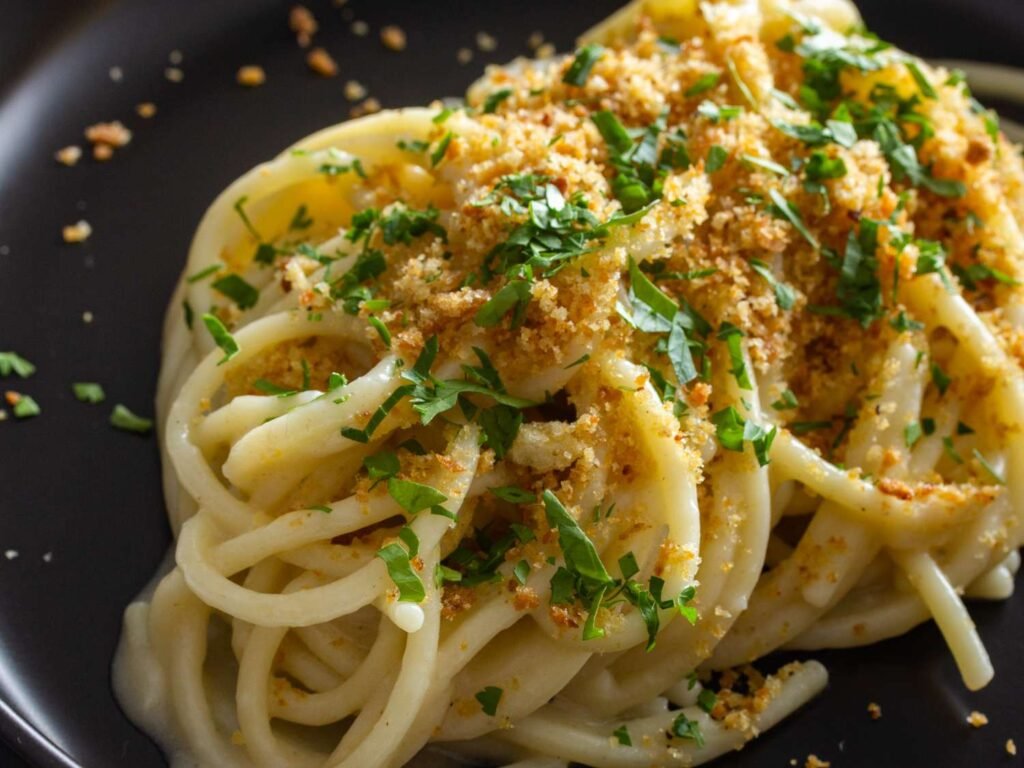 Pasta Burro e Alici (Pasta With Creamy Anchovy-Butter Sauce) Recipe Pasta Burro e Alici (Pasta With Creamy Anchovy-Butter Sauce) Recipe