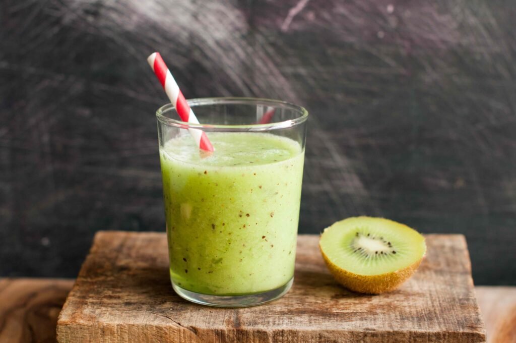 What Happens to Your Body When You Drink Kiwi Juice Regularly
