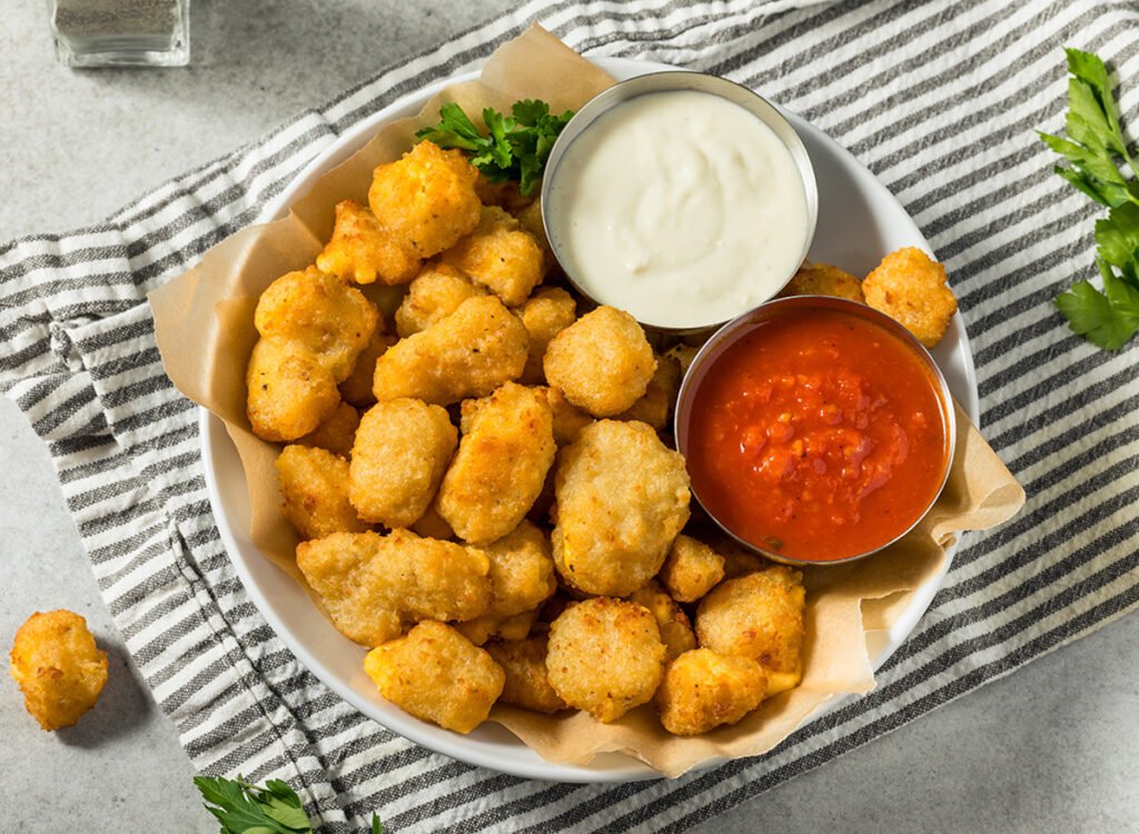 4 Chain Restaurants With the Best Cheese Curds, According to Diners 4 Chain Restaurants With the Best Cheese Curds, According to Diners