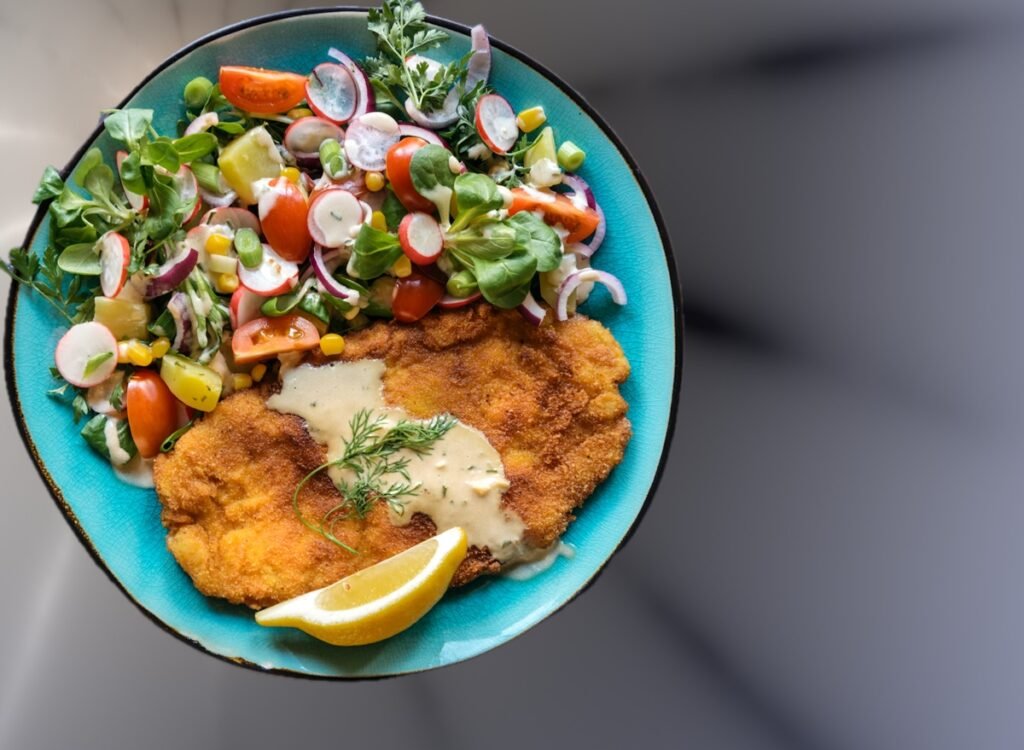 7 Seafood Chain Restaurants Serving Massive Catfish Dinners 7 Seafood Chain Restaurants Serving Massive Catfish Dinners