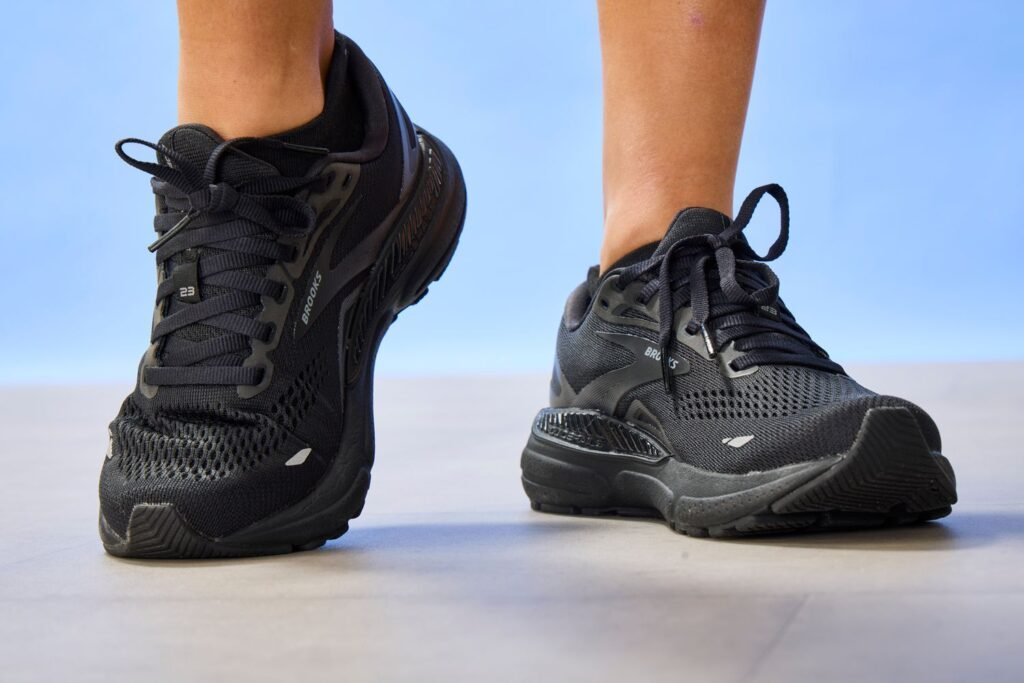 The 12 Best Running Shoes for Flat Feet, According to Podiatrists and Runners