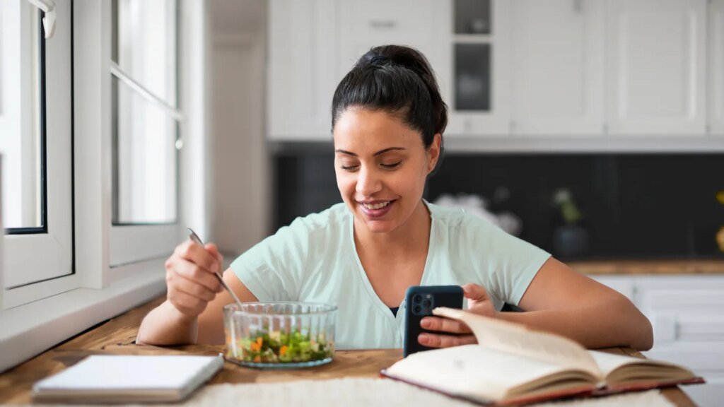 Use Our Weight Loss Calculator to Determine Your Daily Calorie Goal to Lose Weight