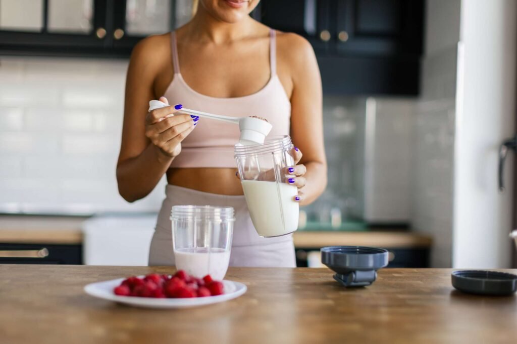 What Happens to Your Body When You Add Whey Protein to Your Smoothie
