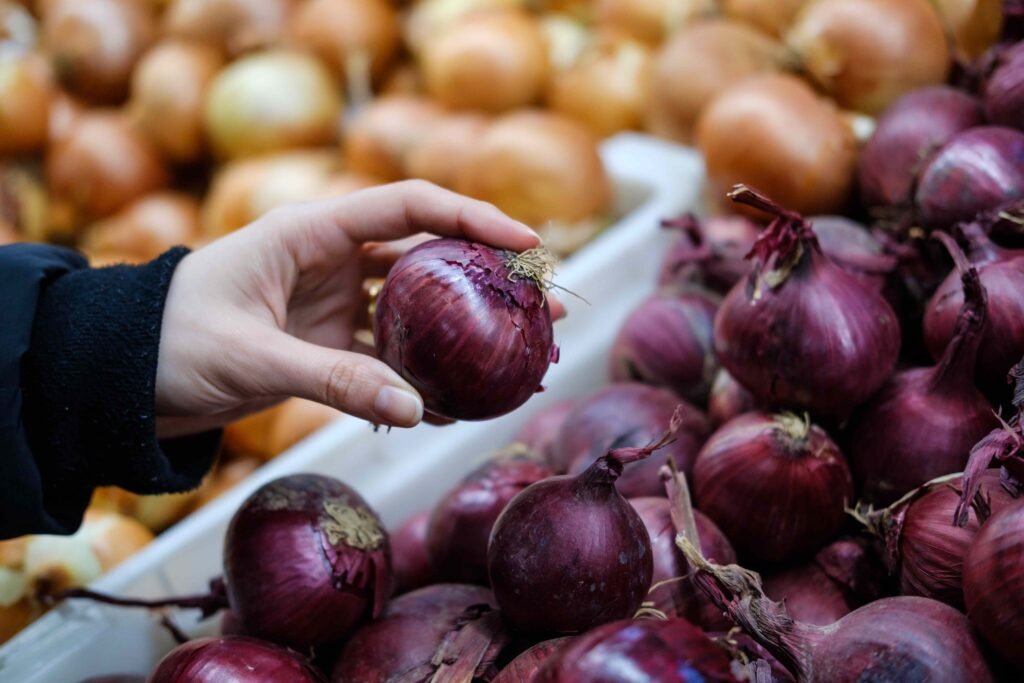 4 Tips for Choosing the Freshest Onion Every Time