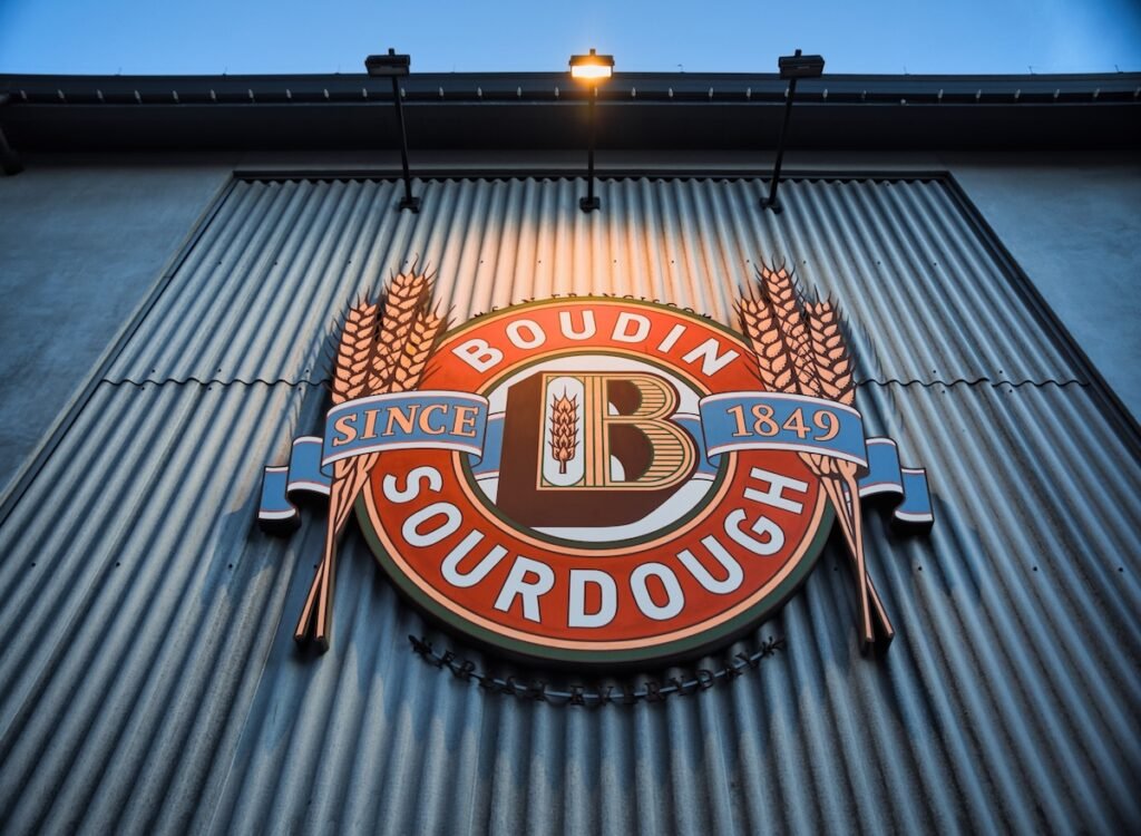 7 Best Regional Chain Restaurants in California, According to Diners