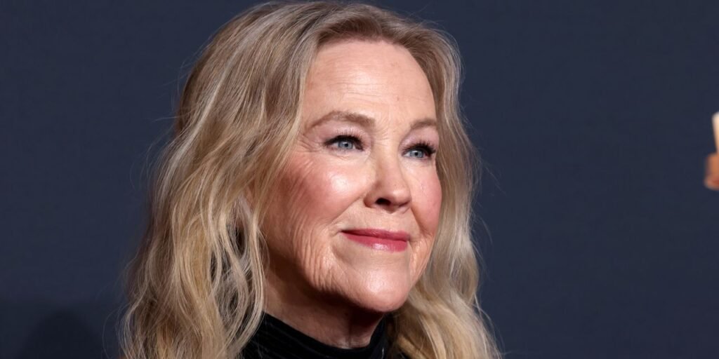 Catherine O’Hara Died From a Pulmonary Embolism. Here Are 7 Symptoms in Women