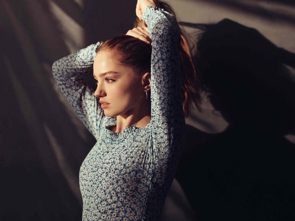 Functional Freeze, the Trauma Response Where You Seem Perfectly Fine On The Outside