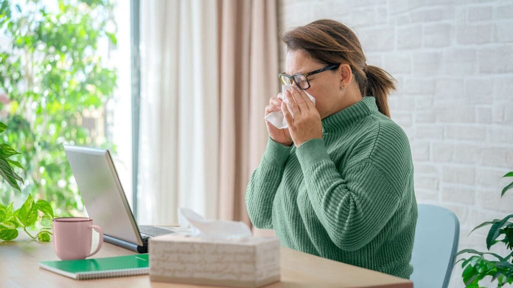 How to Manage Eosinophilic Esophagitis During Allergy Season