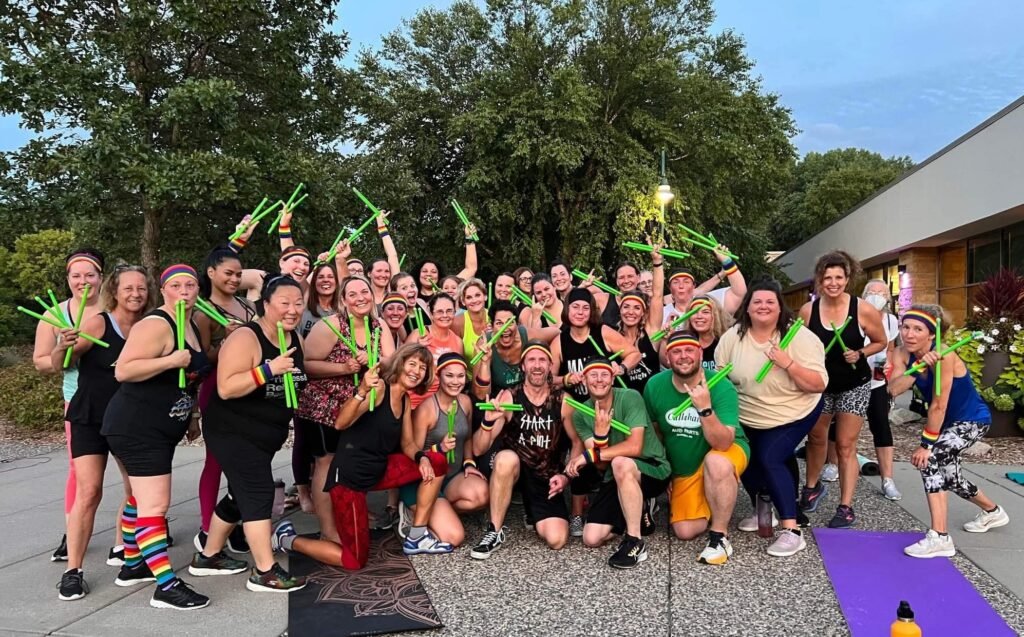 Tour Crew Minnesota • POUND: Rockout. Workout.® Tour Crew Minnesota • POUND: Rockout. Workout.®