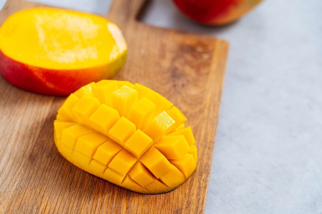 What Happens to Your Blood Sugar When You Eat Mangoes Every Day