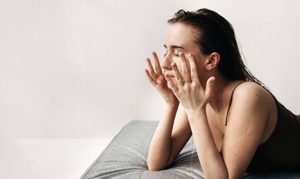 Why Blindness Is More Common In Menopausal Women + What To Do Why Blindness Is More Common In Menopausal Women + What To Do