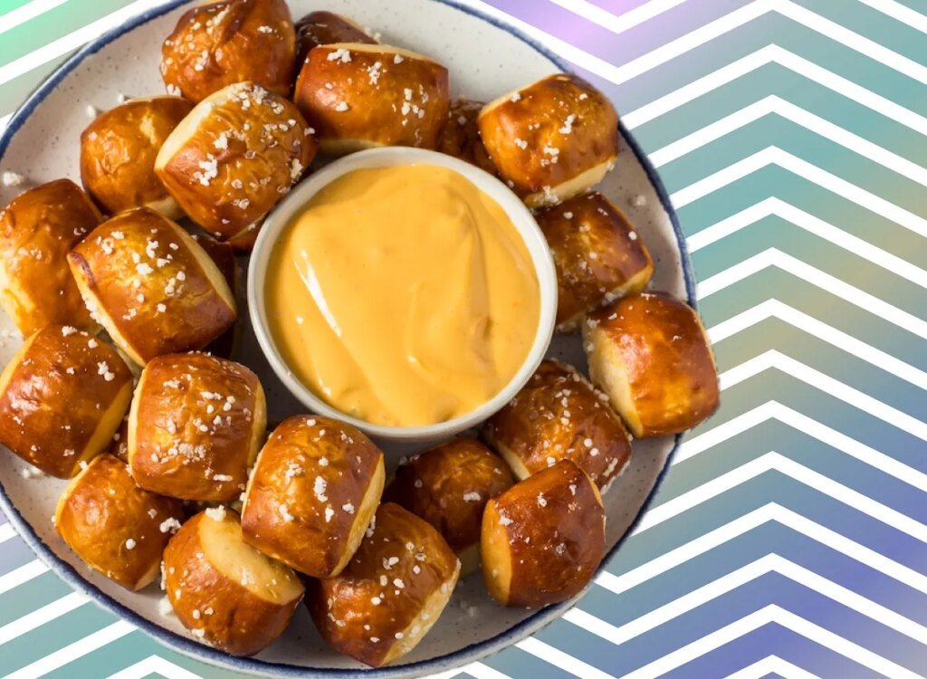 5 Chain Restaurants With the Best Soft Pretzels and Beer Cheese