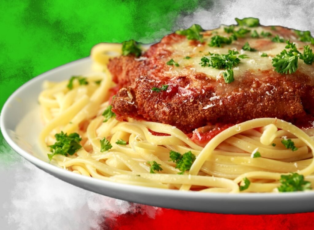 5 Chain Restaurants Serving the Best Chicken Parmesan and Garlic Bread 5 Chain Restaurants Serving the Best Chicken Parmesan and Garlic Bread