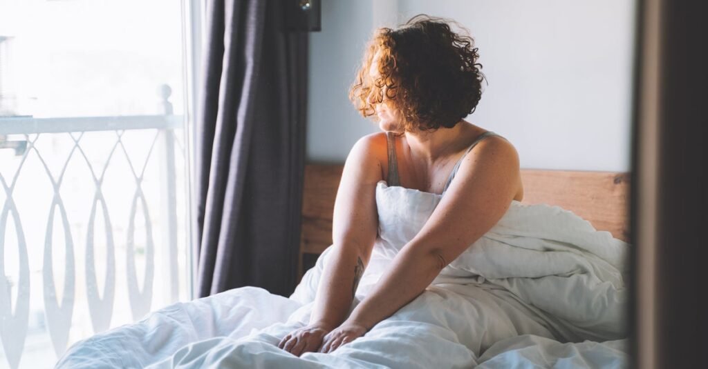 6 Things To Do At Night To Be Happier In The Morning