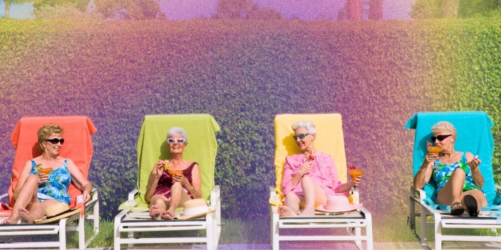 Are Single Older Ladies Really Happy Without Marriage? Experts Weigh In