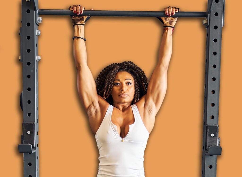 This Dead Hang Benchmark Reveals Your Upper-Body Strength After 60