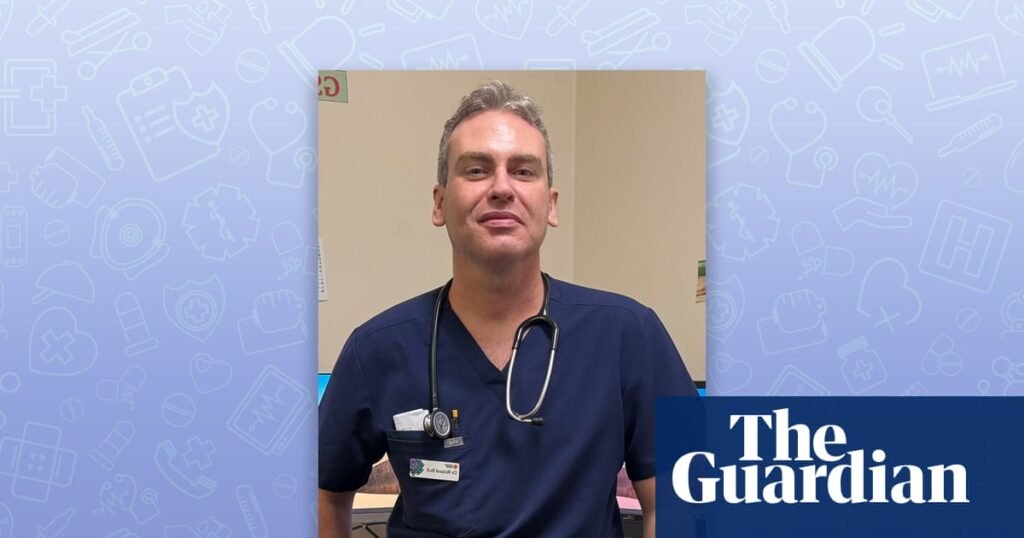 A job that changed me: As an anxious first-time surgical assistant, the casual workplace dynamics surprised me | Health & wellbeing A job that changed me: As an anxious first-time surgical assistant, the casual workplace dynamics surprised me | Health & wellbeing