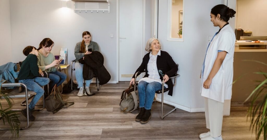 The Rudest Things You Can Do At The Doctor’s Office The Rudest Things You Can Do At The Doctor's Office